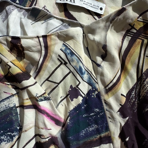 Zara Multicolor Abstract Pattern Skirt - Picture 2 of 2